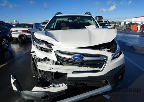 2022 Subaru Outback Touring z USA, uszkodzony, nr VIN 4S4BTAPC8N3214757